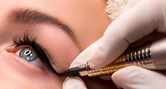 коррекция татуажа бровей
