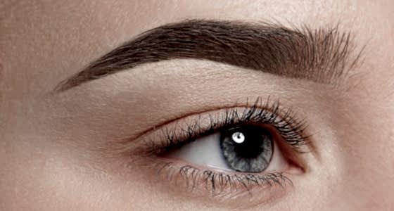 сколько держится перманентный макияж