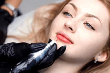 уход после татуажа губ